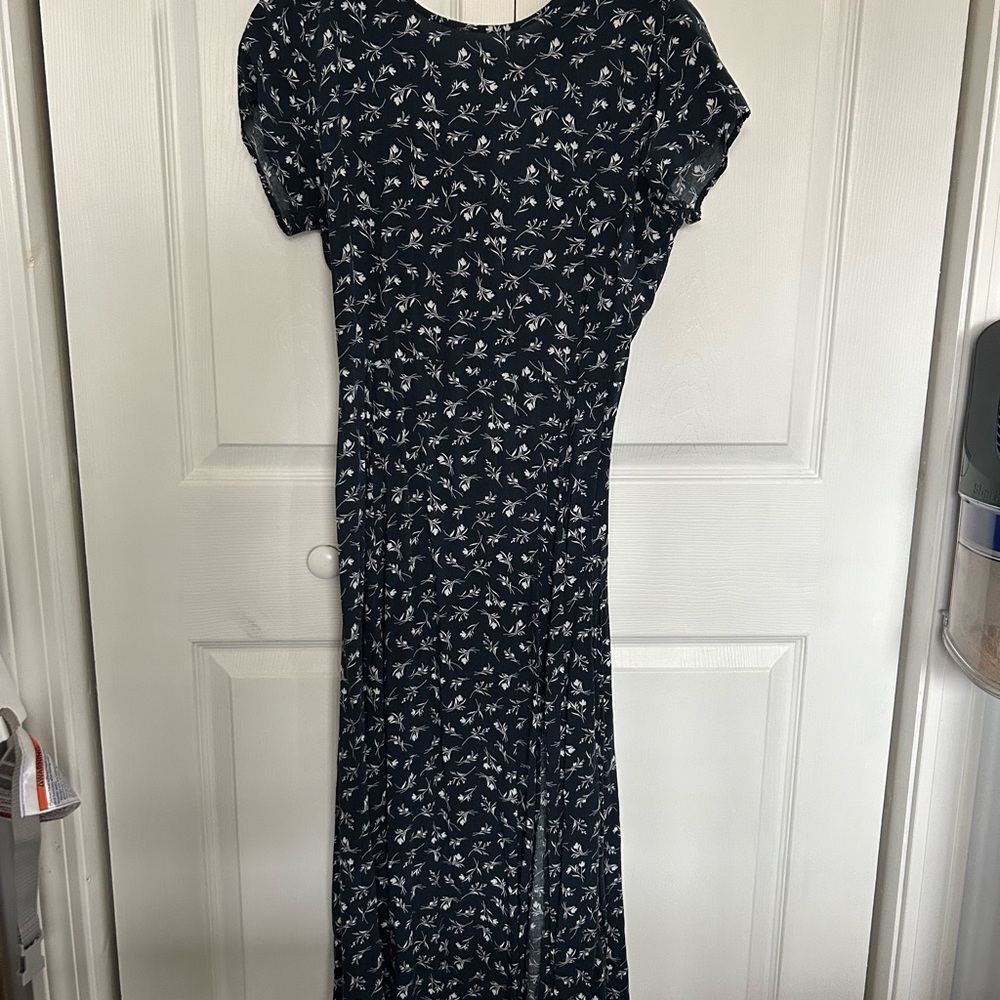 Lulu’s Open-back Tie Dress Dress